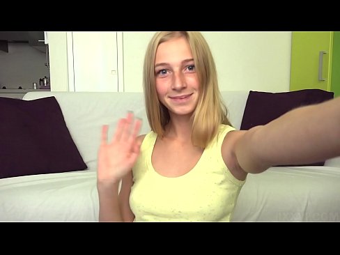 ❤️ När jag är uttråkad onanerar jag lätt min rosa fitta. ❤ Sex at porn sv.com-milf-300.ru ❌️