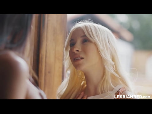 ❤️ Tjejen kommer hem några månader senare och slutar med att äta sin styvmors fitta. ❤ Sex at porn sv.com-milf-300.ru ❌️